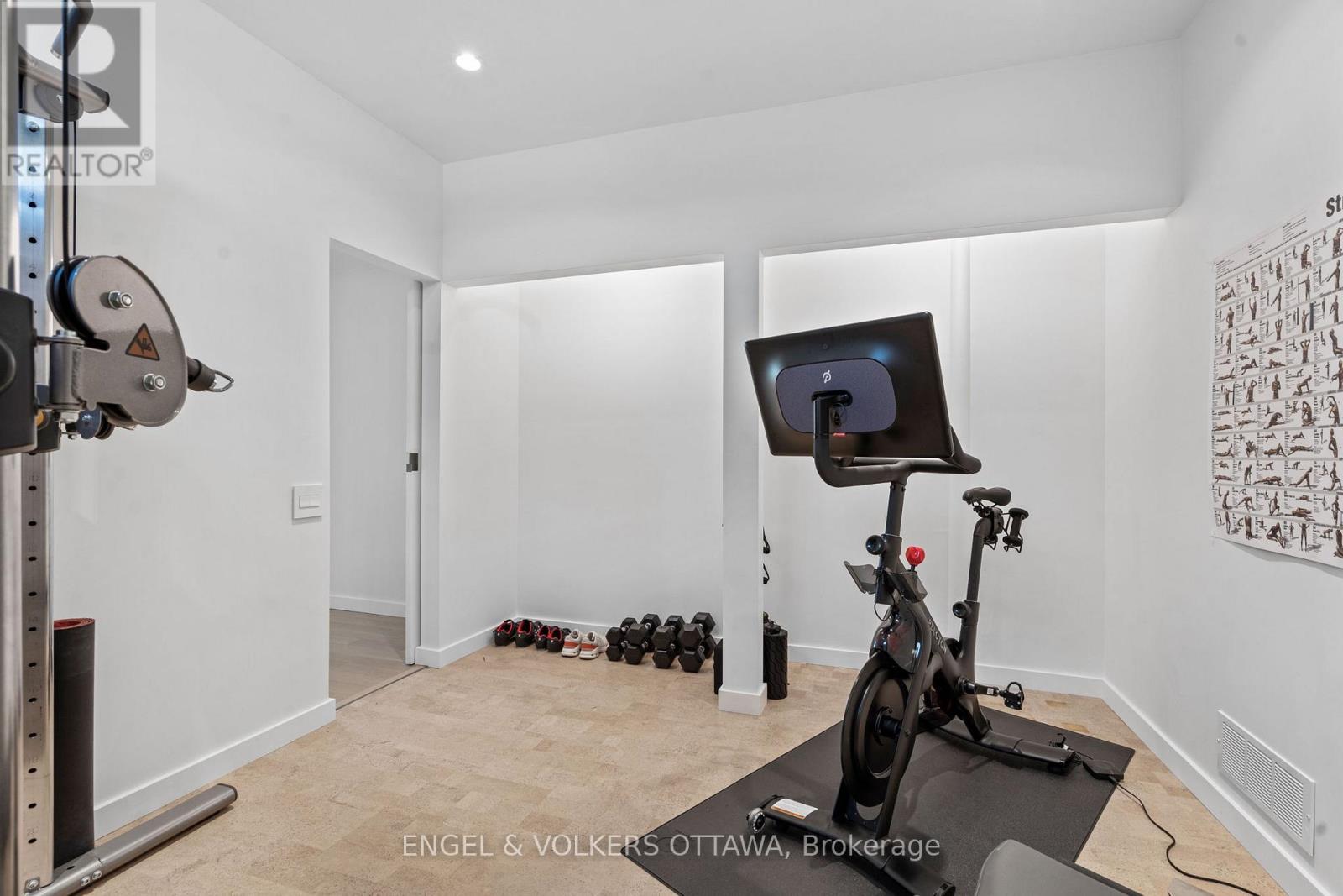 5 Clemow Avenue, Ottawa, Ontario  K1S 2A9 - Photo 39 - X12395344