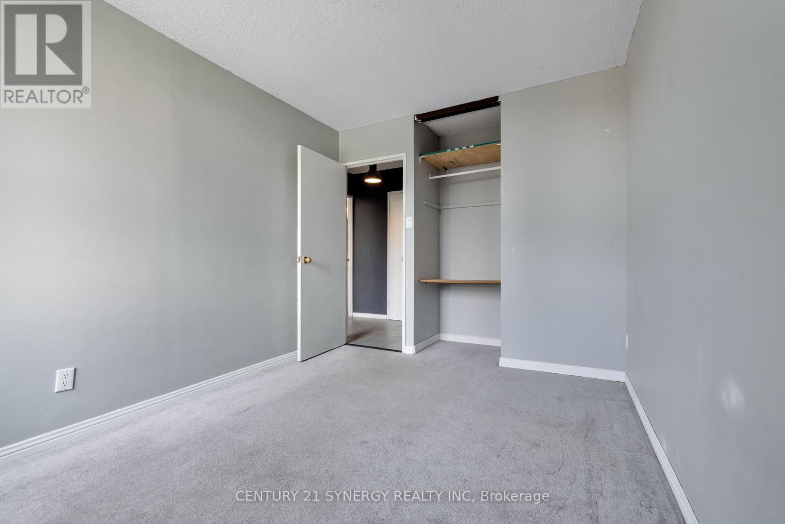 412 - 2000 Jasmine Crescent, Ottawa, Ontario  K1J 8K4 - Photo 17 - X12395352