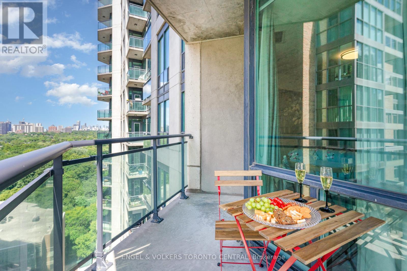 2107 - 300 Bloor Street E, Toronto (Rosedale-Moore Park), Ontario  M4W 3Y2 - Photo 20 - C12394747