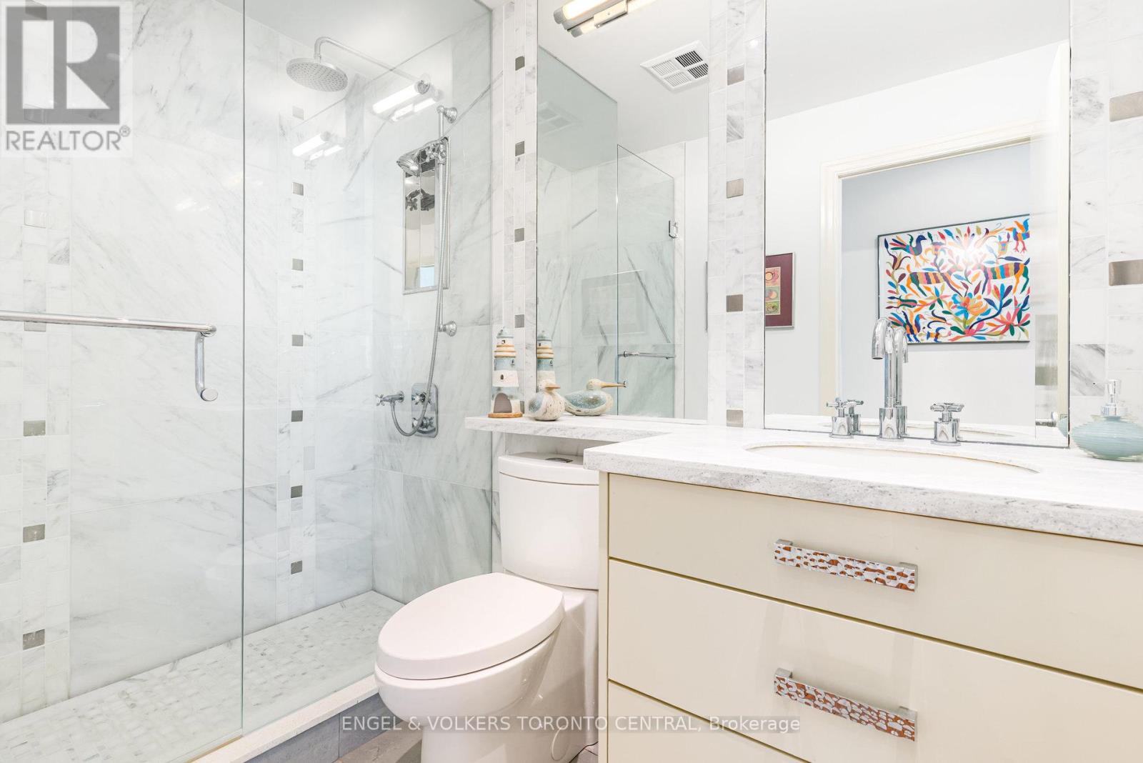 2107 - 300 Bloor Street E, Toronto (Rosedale-Moore Park), Ontario  M4W 3Y2 - Photo 17 - C12394747