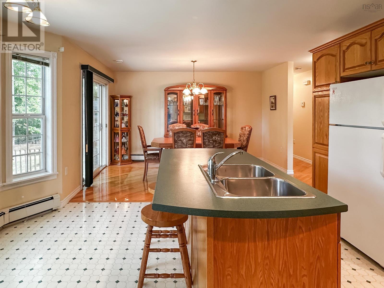 28 Bishop Avenue, New Minas, Nova Scotia  B4N 3N9 - Photo 10 - 202522966