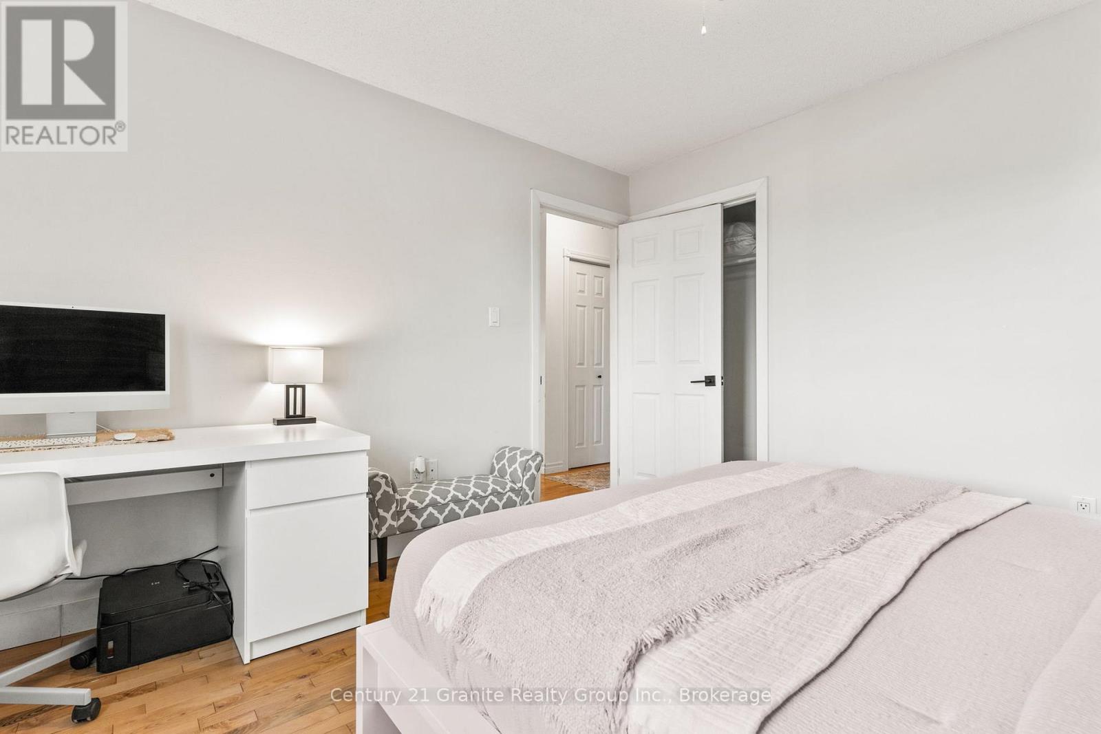 8 Mckay Street, Minden Hills (Anson), Ontario  K0M 2K0 - Photo 16 - X12395287