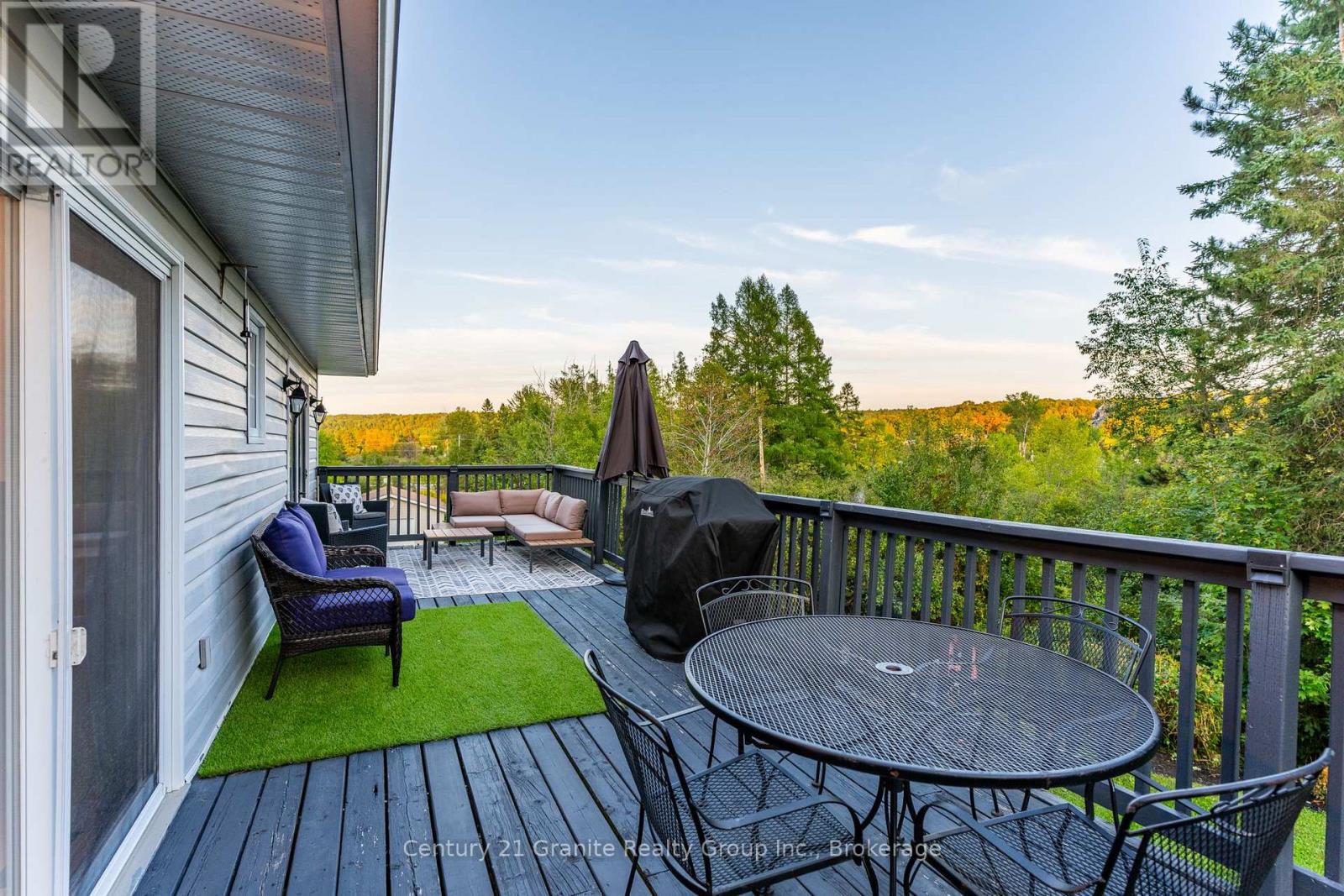 8 Mckay Street, Minden Hills (Anson), Ontario  K0M 2K0 - Photo 19 - X12395287