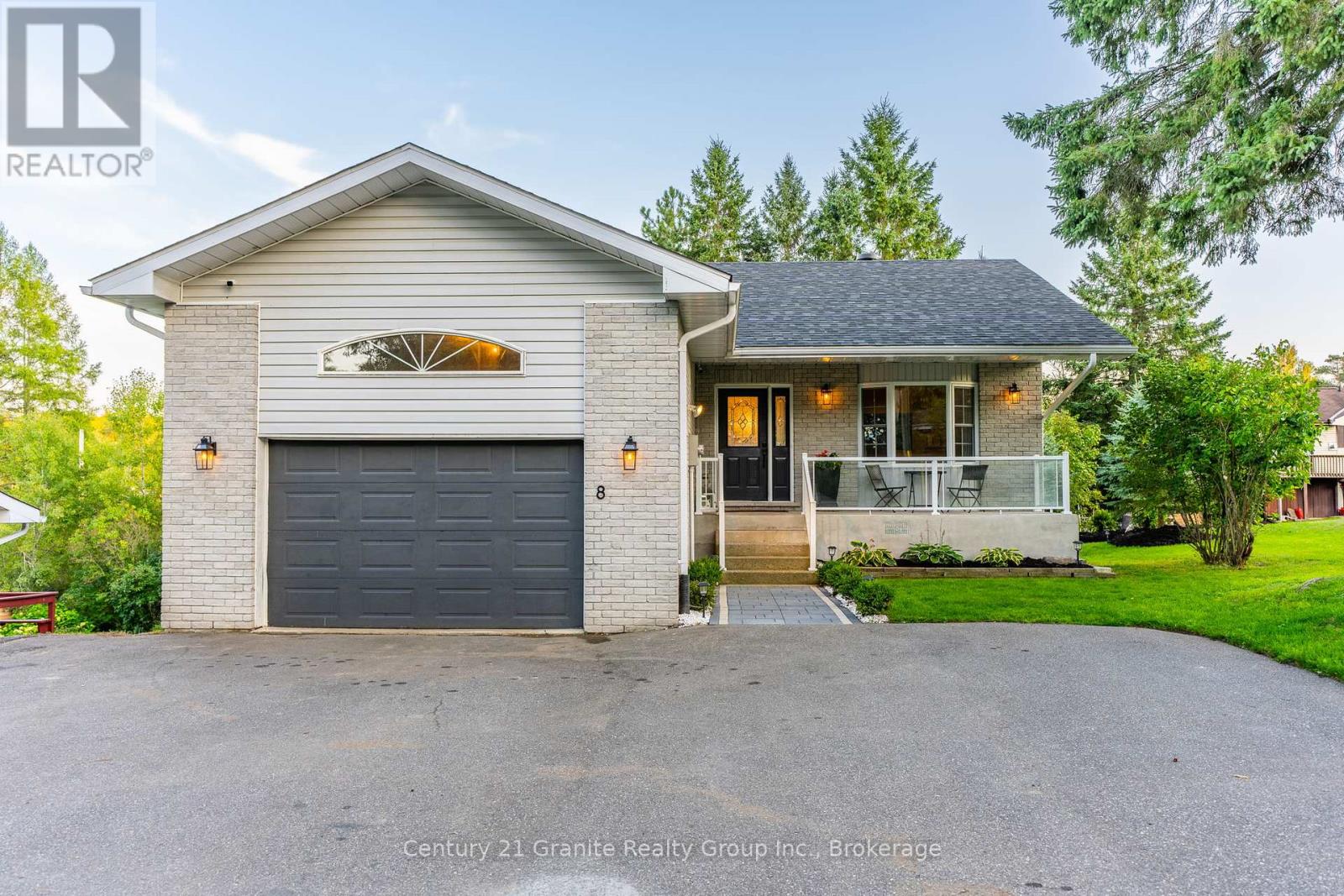 8 Mckay Street, Minden Hills (Anson), Ontario  K0M 2K0 - Photo 42 - X12395287