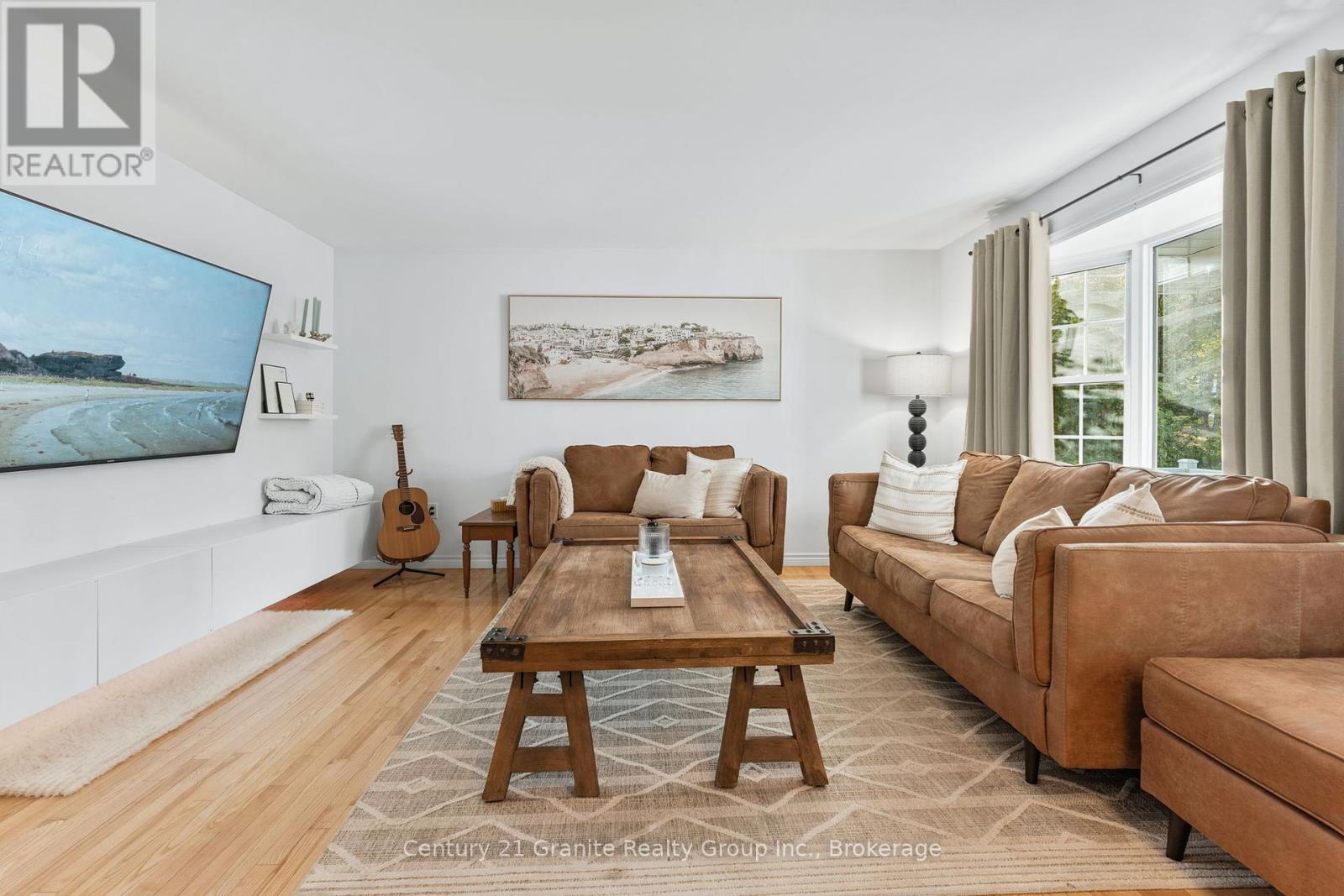 8 Mckay Street, Minden Hills (Anson), Ontario  K0M 2K0 - Photo 6 - X12395287
