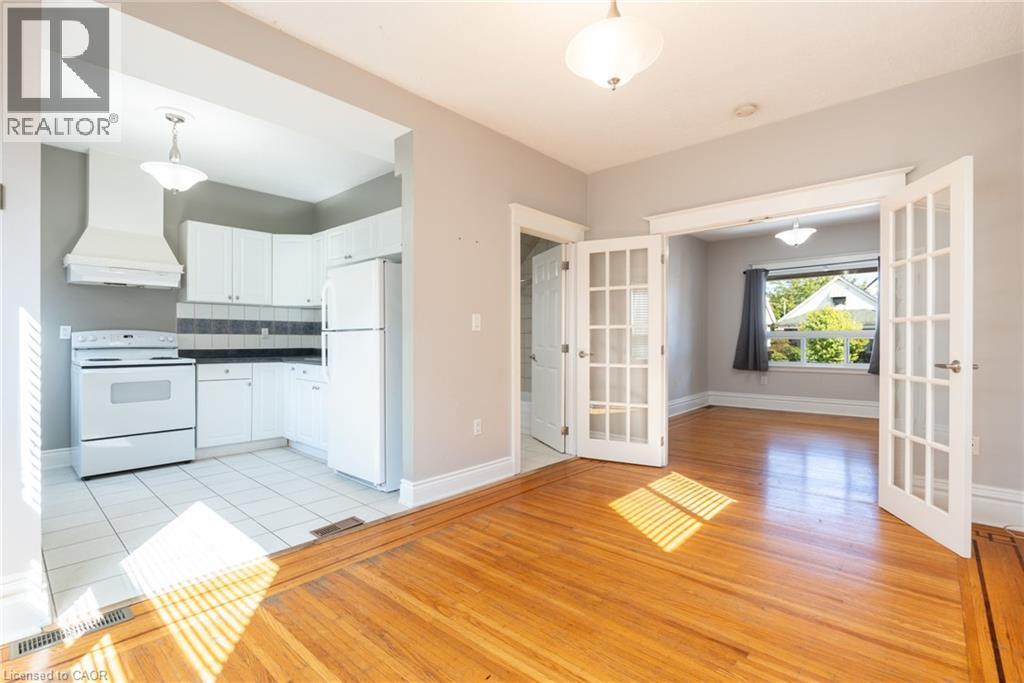 39 Connaught Avenue N, Hamilton, Ontario  L8L 6Y6 - Photo 30 - 40768338