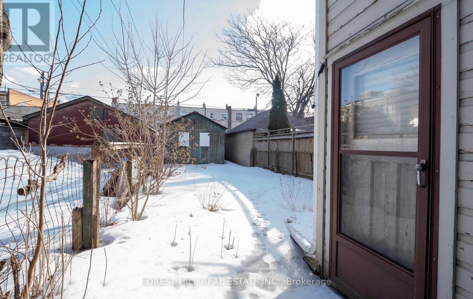 775 Markham Street, Toronto (Annex), Ontario  M6G 2M4 - Photo 11 - C12395172