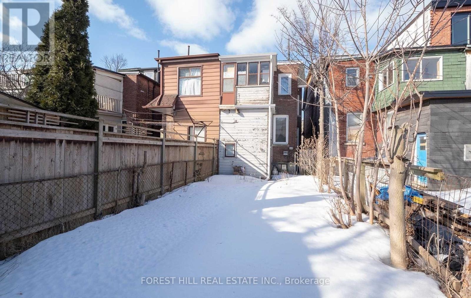 775 Markham Street, Toronto (Annex), Ontario  M6G 2M4 - Photo 13 - C12395172