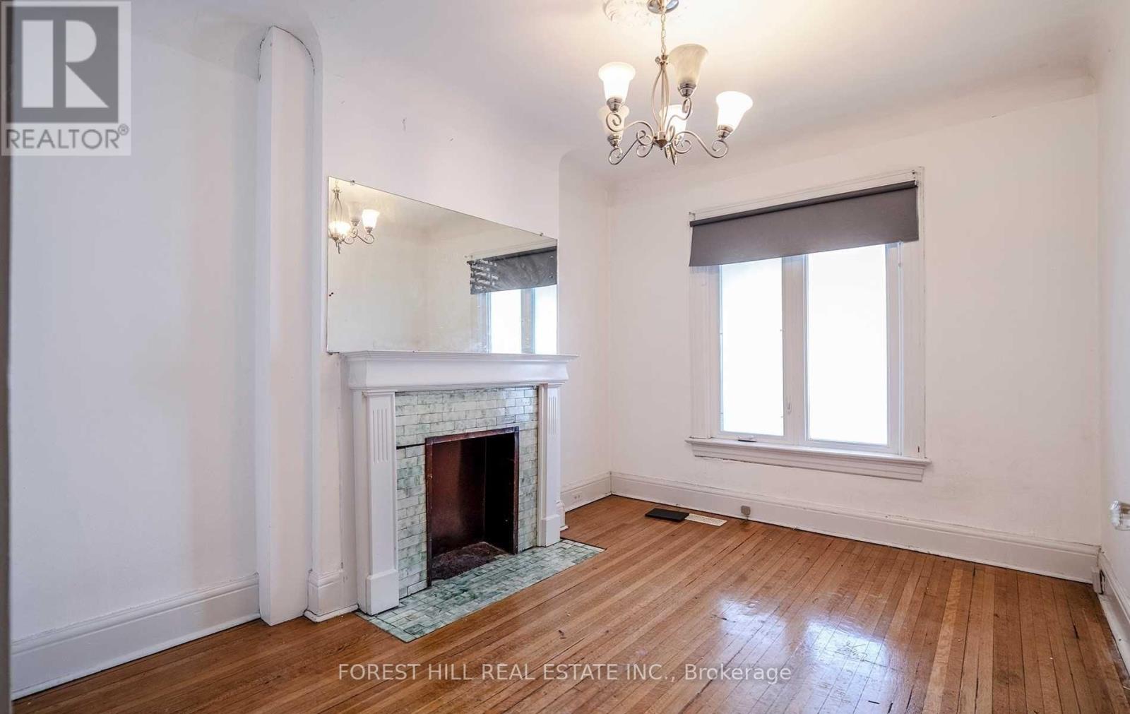 775 Markham Street, Toronto (Annex), Ontario  M6G 2M4 - Photo 2 - C12395172