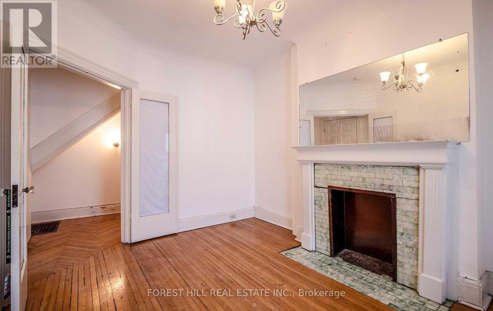 775 Markham Street, Toronto (Annex), Ontario  M6G 2M4 - Photo 3 - C12395172