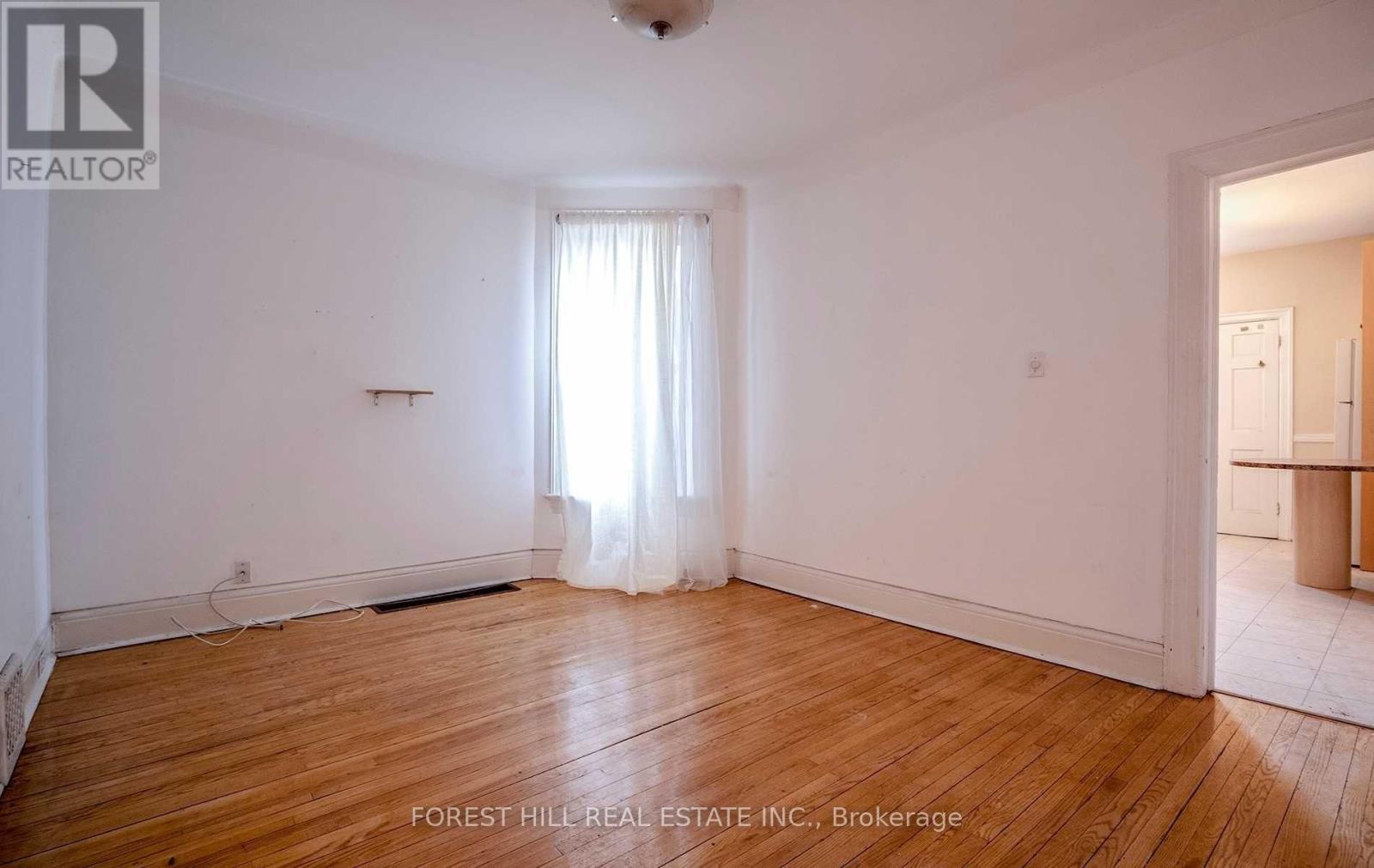775 Markham Street, Toronto (Annex), Ontario  M6G 2M4 - Photo 4 - C12395172