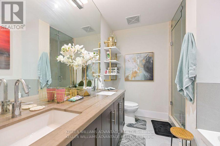 616 - 29 Queens Quay E, Toronto, Ontario  M5E 0A4 - Photo 13 - C12395204