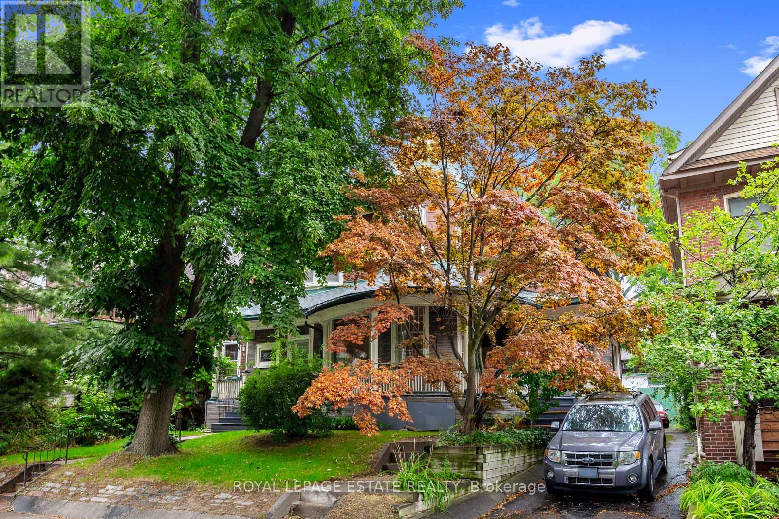 55 Leuty Avenue, Toronto (The Beaches), Ontario  M4E 2R2 - Photo 2 - E12395198