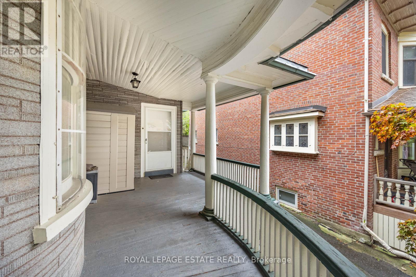 55 Leuty Avenue, Toronto (The Beaches), Ontario  M4E 2R2 - Photo 9 - E12395198