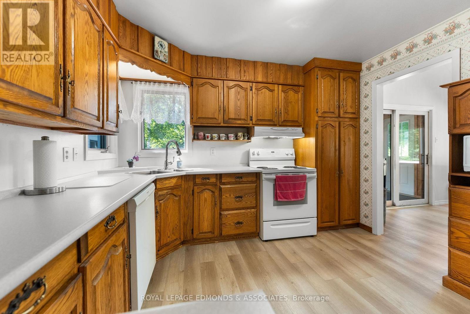36 Crescent Drive, Brudenell, Ontario  K0J 2E0 - Photo 17 - X12321691