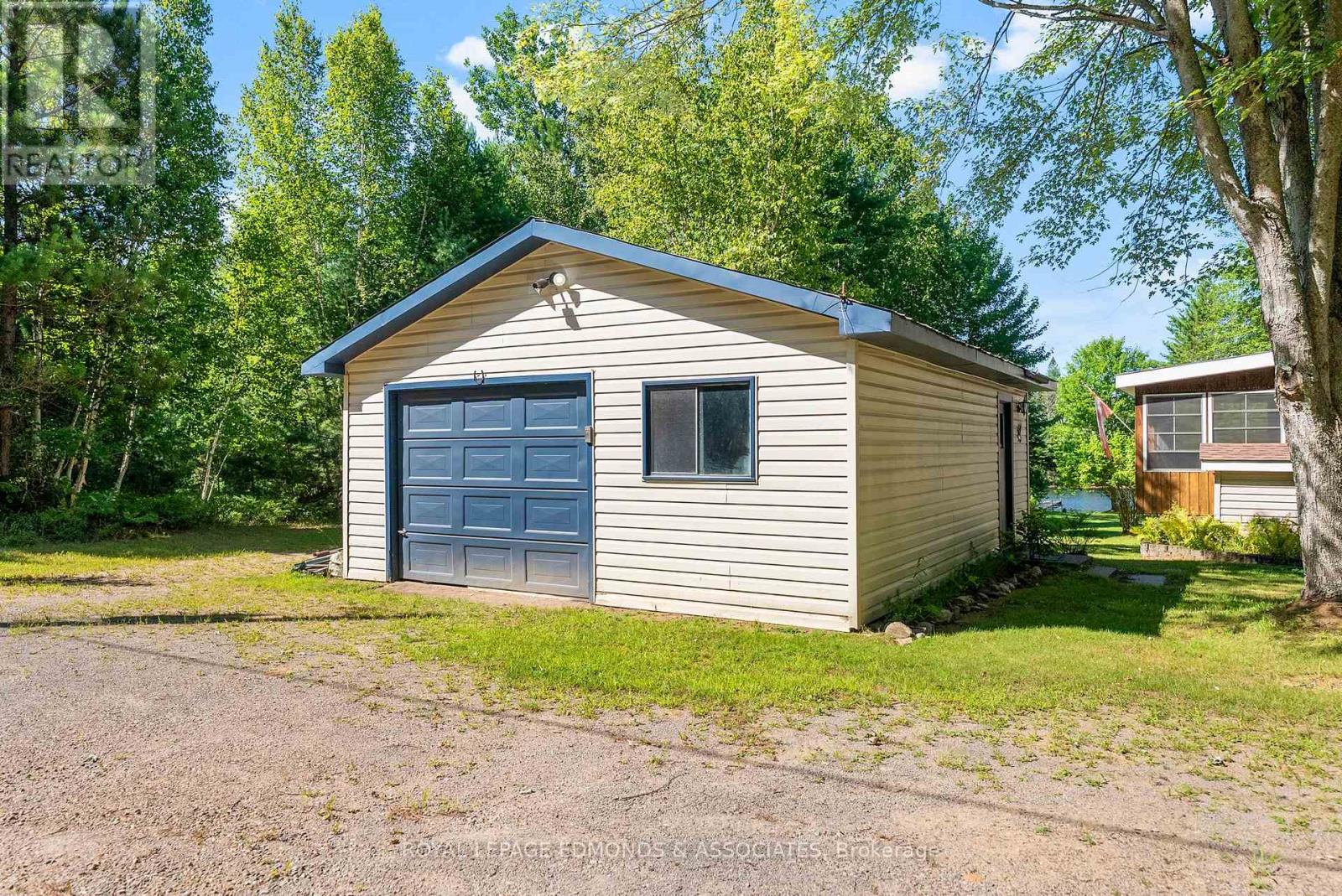 36 Crescent Drive, Brudenell, Ontario  K0J 2E0 - Photo 40 - X12321691