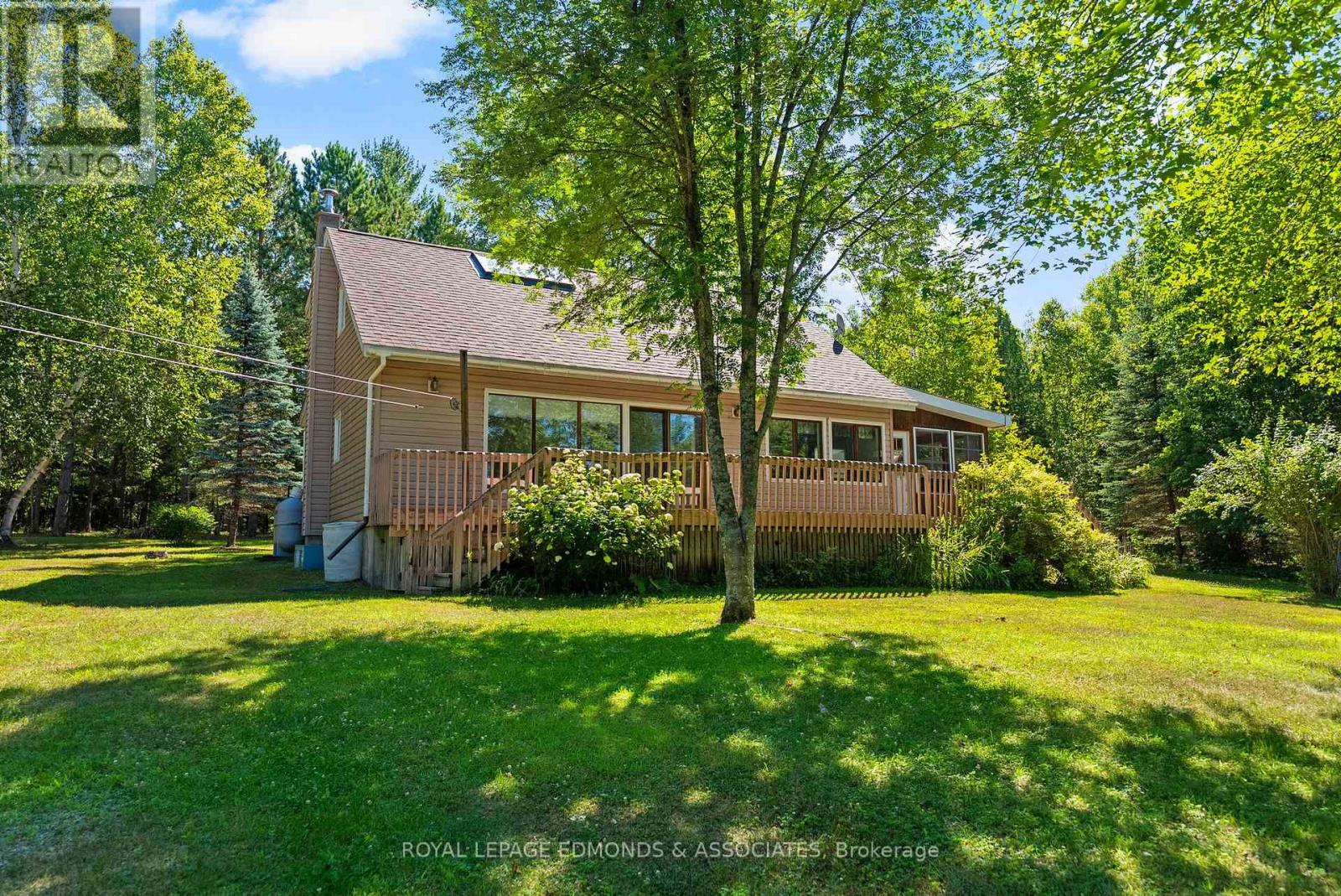 36 Crescent Drive, Brudenell, Ontario  K0J 2E0 - Photo 38 - X12321691