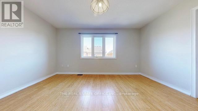 10 Betony Drive, Richmond Hill, Ontario  L4E 0V7 - Photo 11 - N12395165