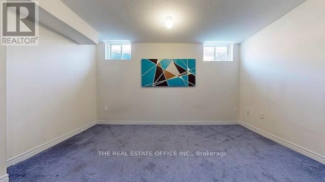 10 Betony Drive, Richmond Hill, Ontario  L4E 0V7 - Photo 16 - N12395165