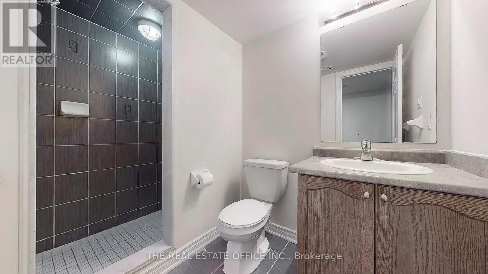 10 Betony Drive, Richmond Hill, Ontario  L4E 0V7 - Photo 18 - N12395165