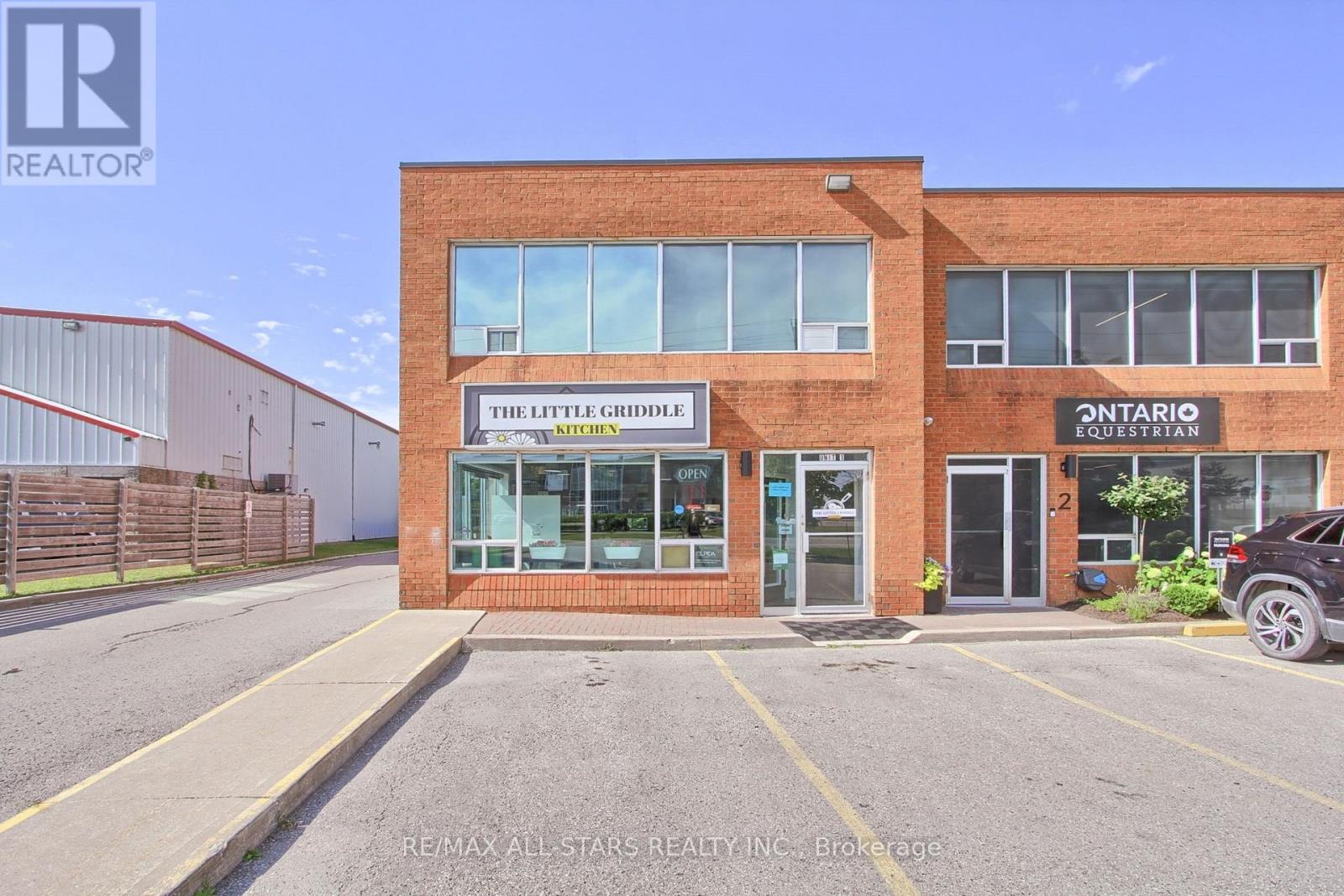 1 - 320 Harry Walker Parkway, Newmarket (Newmarket Industrial Park), Ontario  L3Y 7B4 - Photo 2 - N12395168