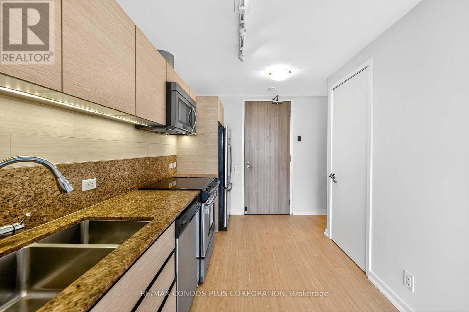 #207 - 390 Cherry Street, Toronto (Waterfront Communities), Ontario  M5A 0E2 - Photo 11 - C12395243