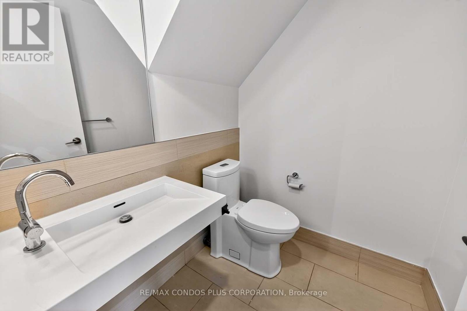 #207 - 390 Cherry Street, Toronto (Waterfront Communities), Ontario  M5A 0E2 - Photo 12 - C12395243