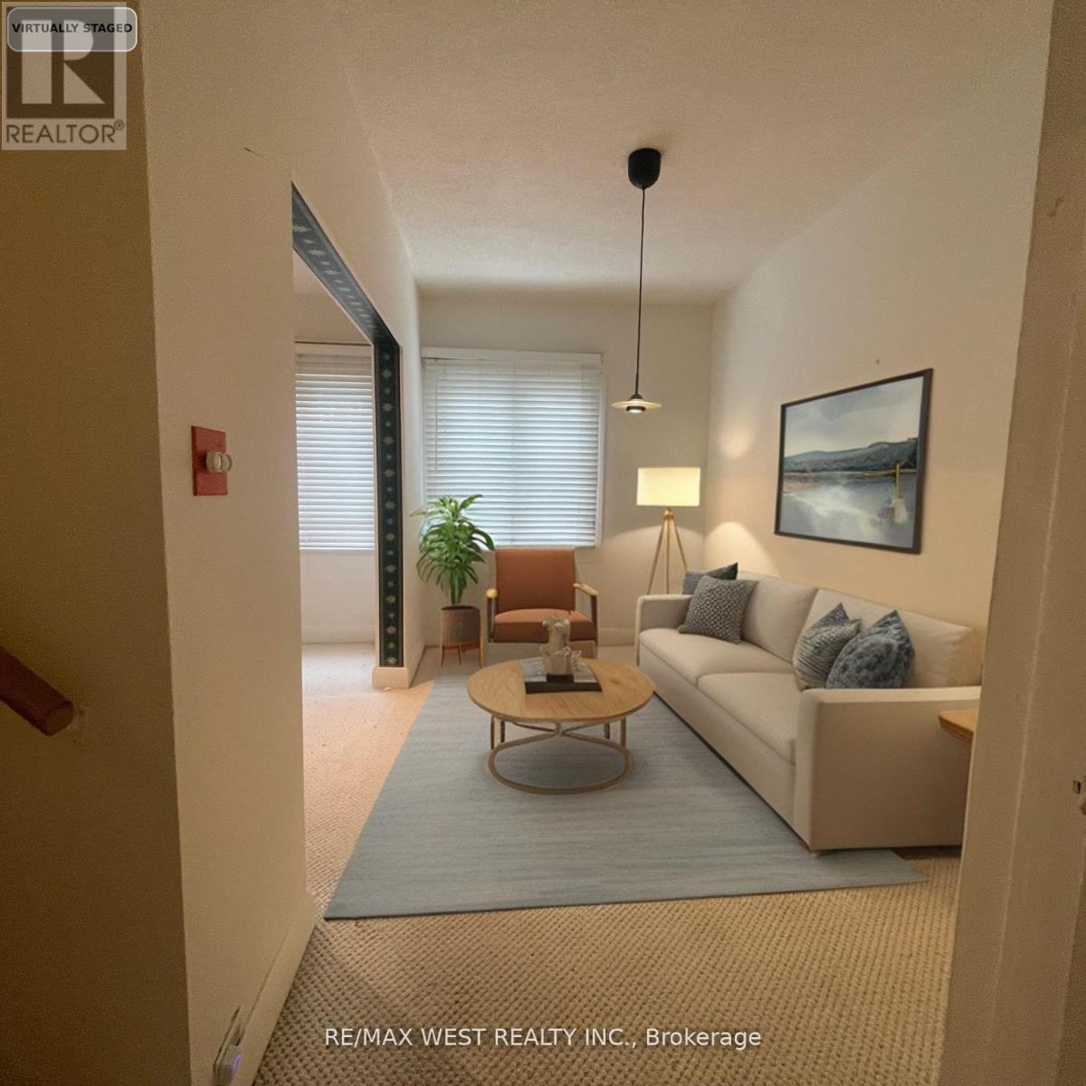 1813 Gerrard Street E, Toronto, Ontario  M4L 2B6 - Photo 2 - E12395251
