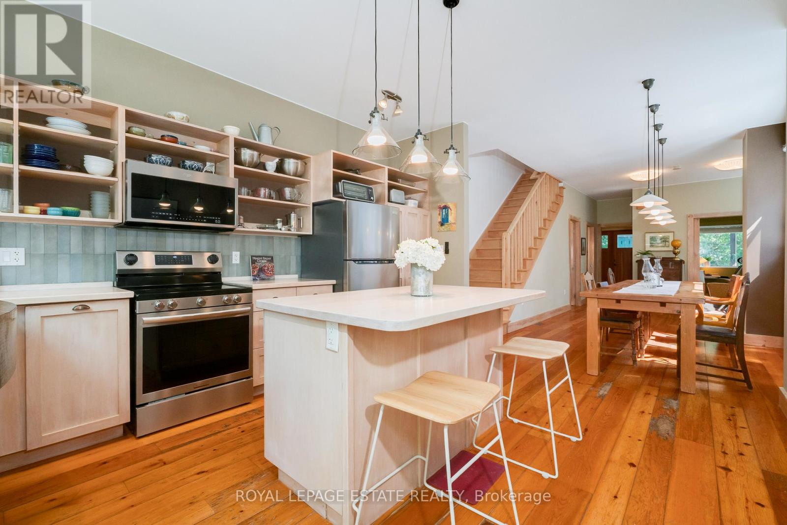 146 Ashdale Avenue, Toronto, Ontario  M4L 2Y9 - Photo 14 - E12395281