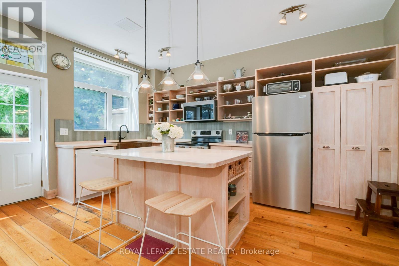 146 Ashdale Avenue, Toronto, Ontario  M4L 2Y9 - Photo 15 - E12395281
