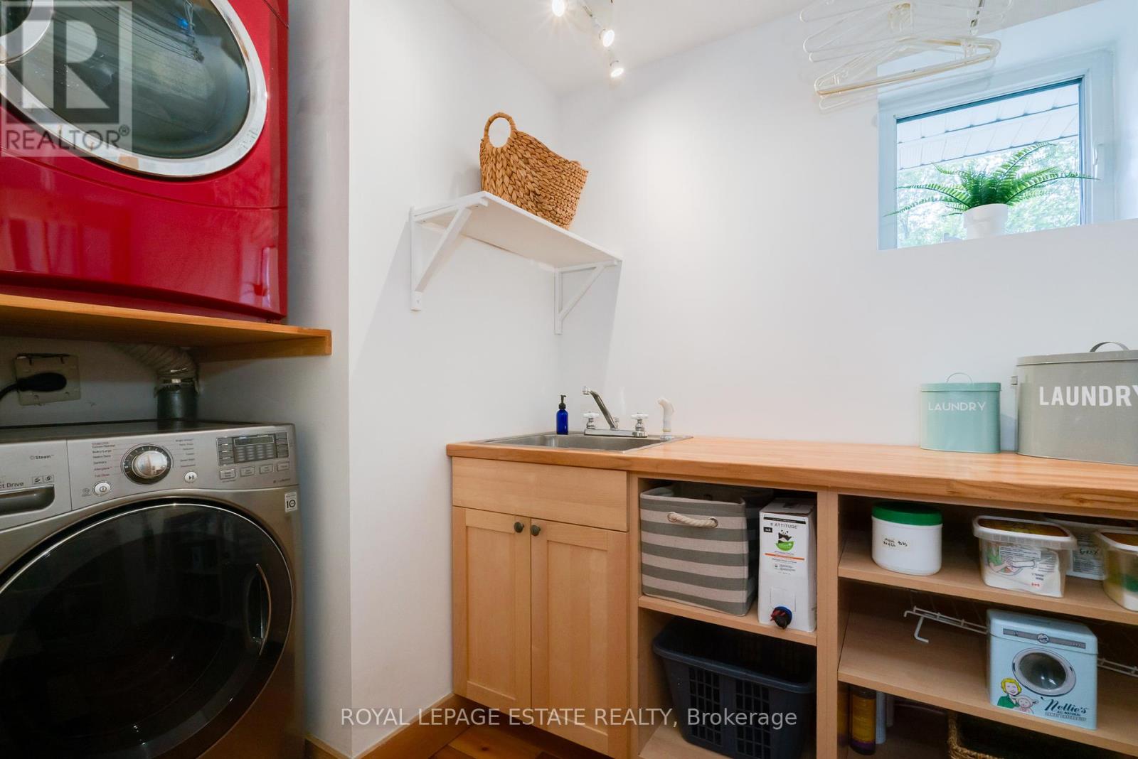 146 Ashdale Avenue, Toronto, Ontario  M4L 2Y9 - Photo 28 - E12395281