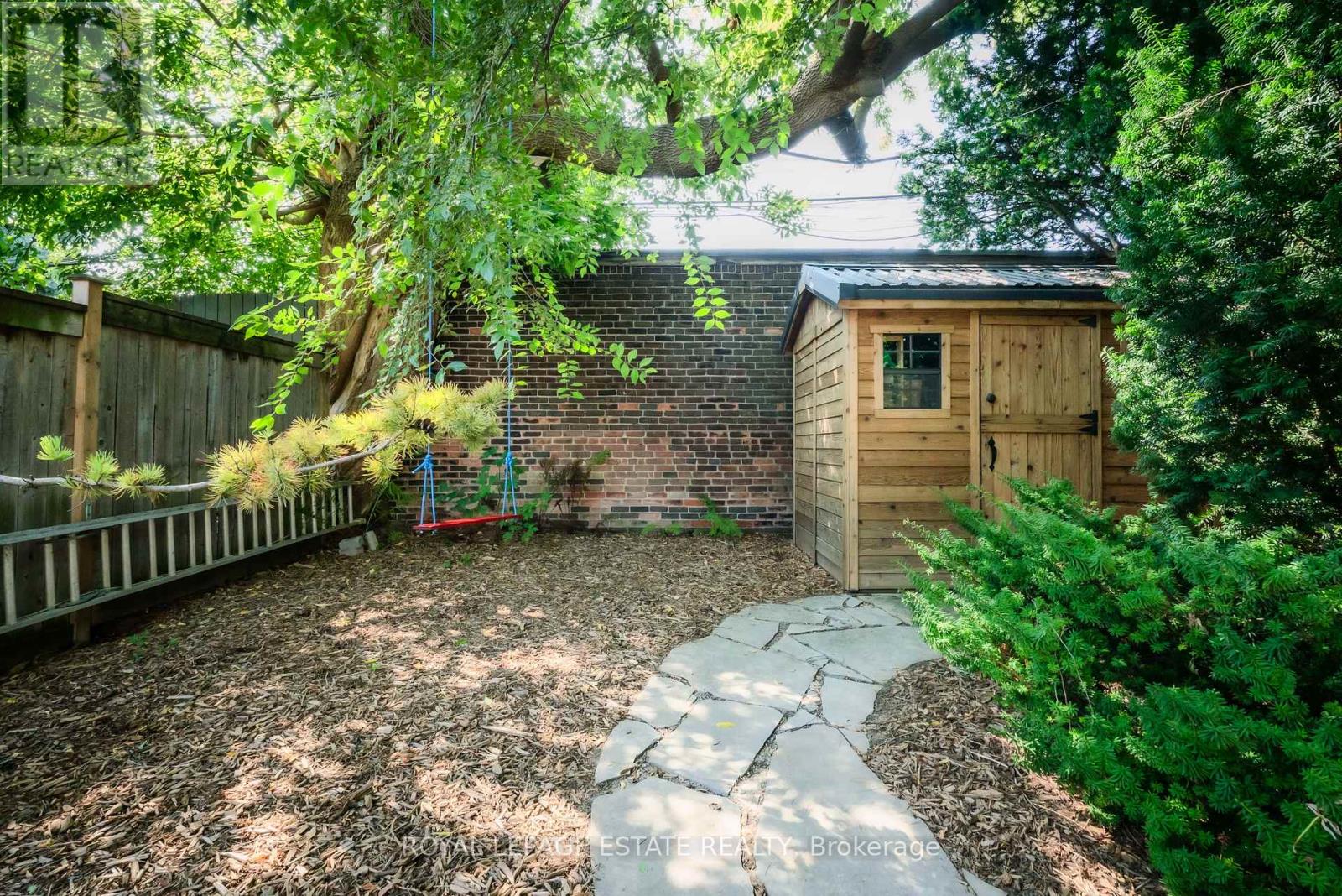 146 Ashdale Avenue, Toronto, Ontario  M4L 2Y9 - Photo 41 - E12395281