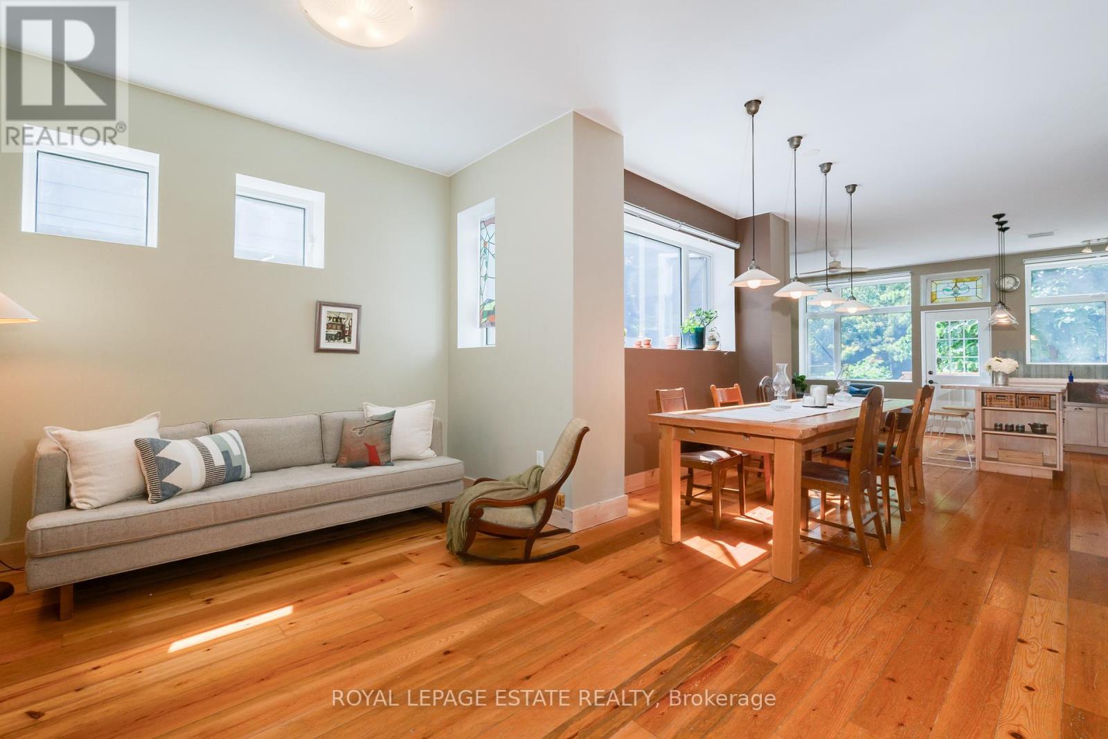 146 Ashdale Avenue, Toronto, Ontario  M4L 2Y9 - Photo 6 - E12395281