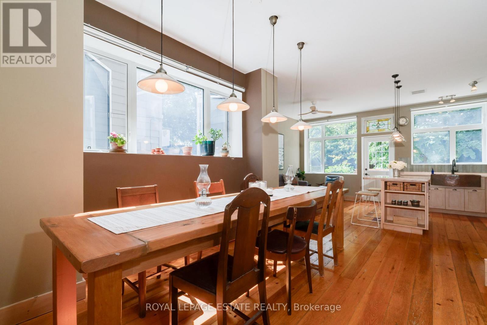 146 Ashdale Avenue, Toronto, Ontario  M4L 2Y9 - Photo 9 - E12395281