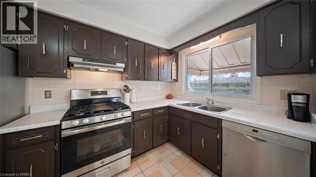 14 Melbourne Crescent, Brantford, Ontario  N3S 7G3 - Photo 15 - 40767033