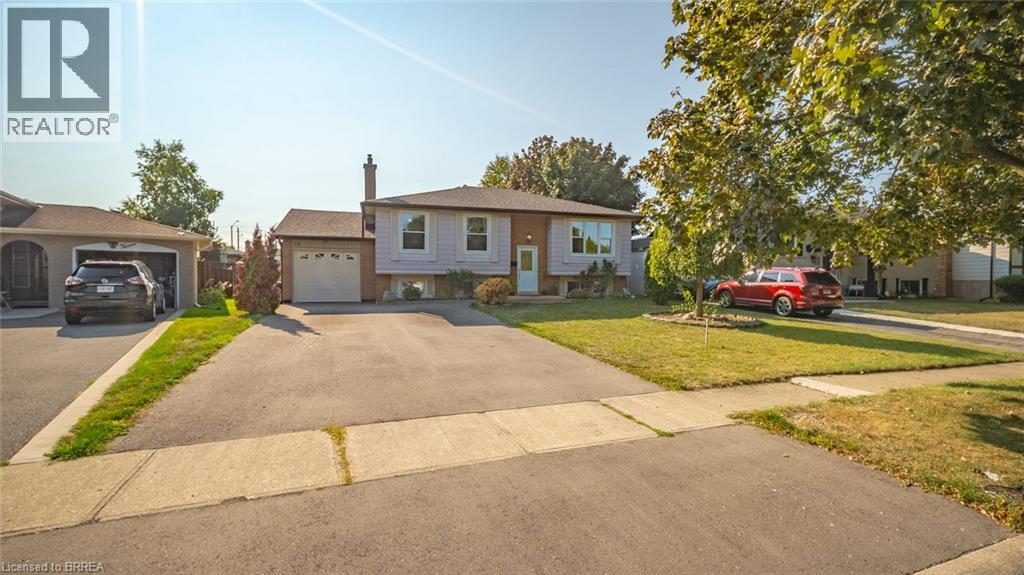 14 Melbourne Crescent, Brantford, Ontario  N3S 7G3 - Photo 2 - 40767033