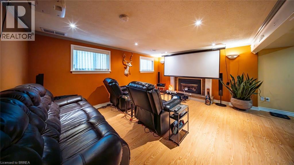 14 Melbourne Crescent, Brantford, Ontario  N3S 7G3 - Photo 21 - 40767033