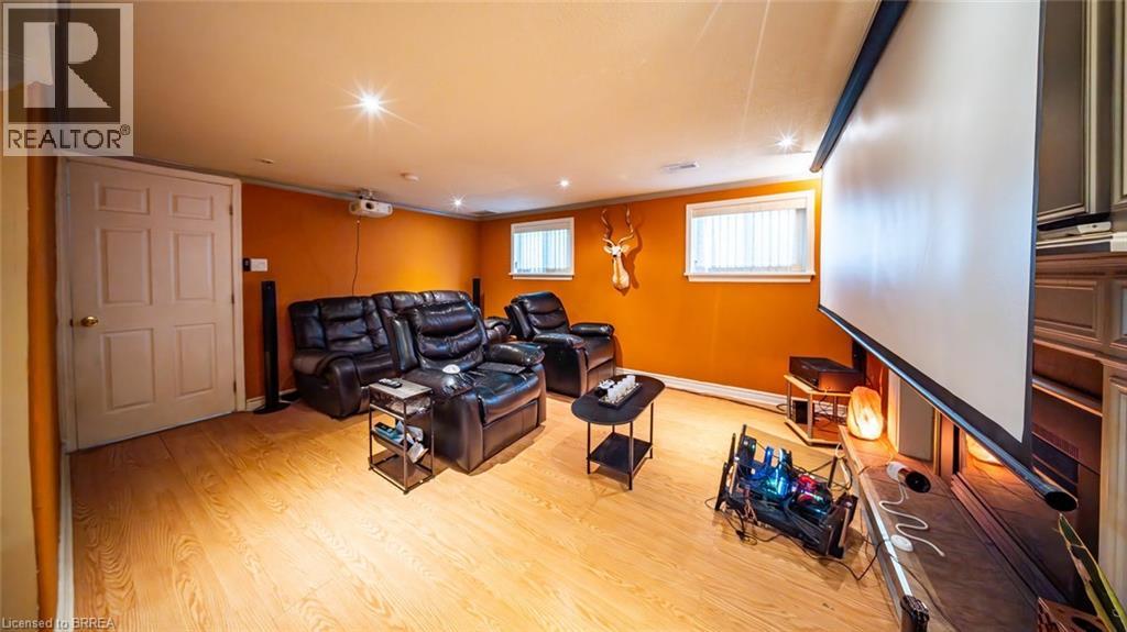 14 Melbourne Crescent, Brantford, Ontario  N3S 7G3 - Photo 22 - 40767033