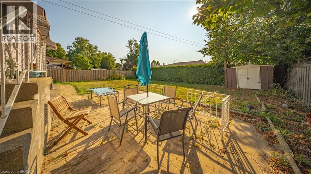 14 Melbourne Crescent, Brantford, Ontario  N3S 7G3 - Photo 26 - 40767033