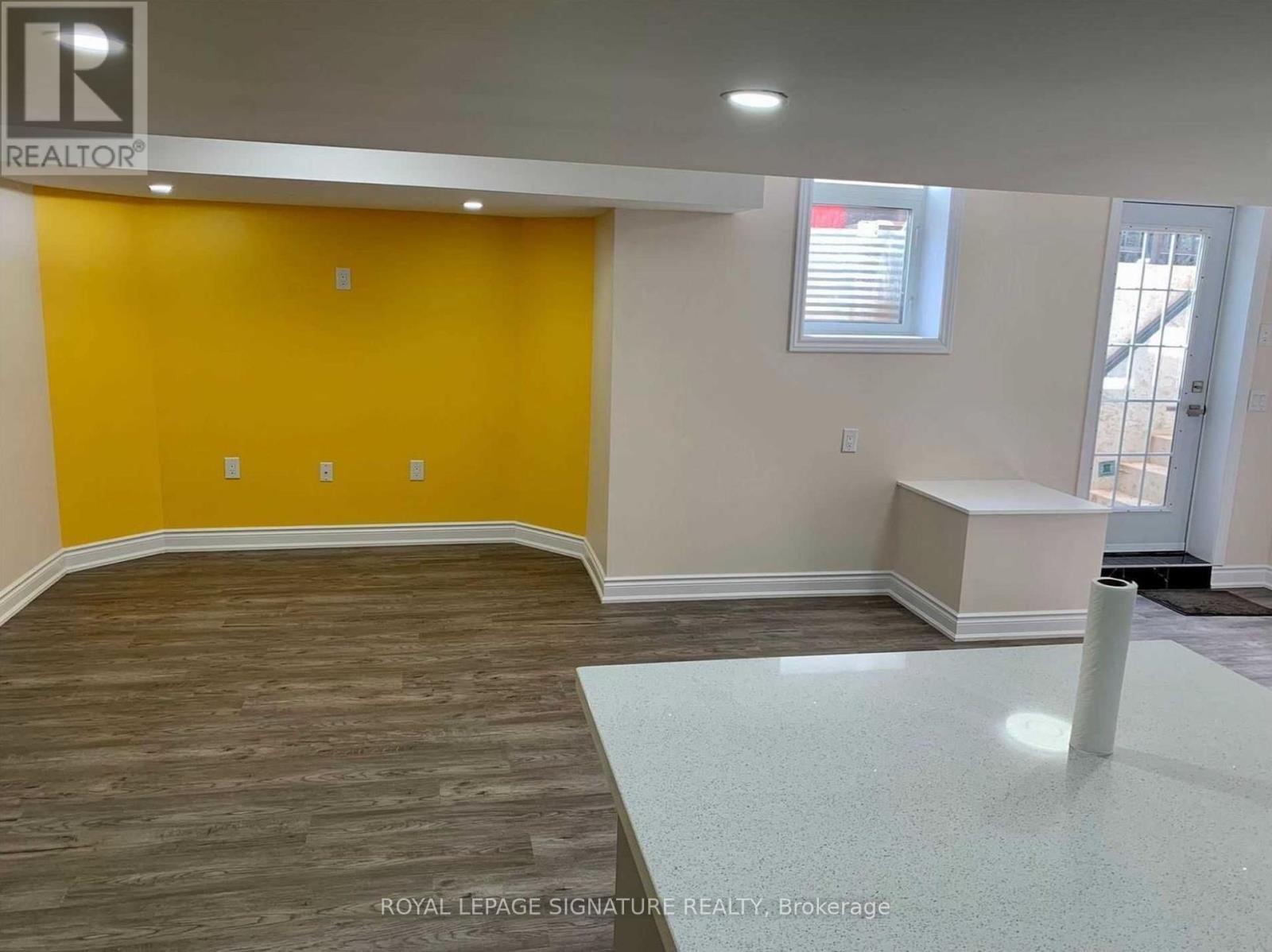 B - 227 Nautical Boulevard, Oakville, Ontario  L6L 0B9 - Photo 5 - W12395175
