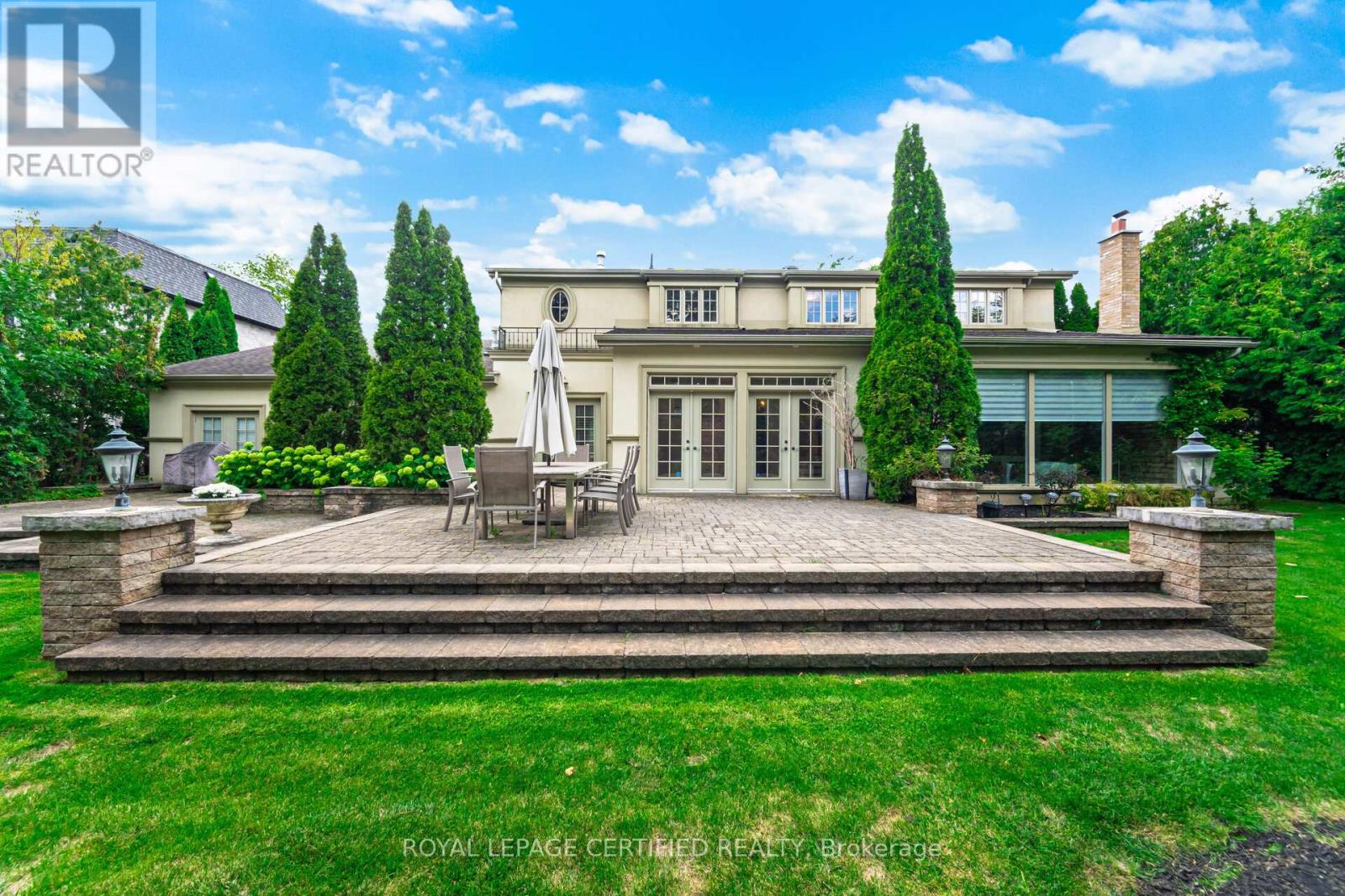 2197 Courrier Lane, Mississauga, Ontario  L5C 1V1 - Photo 49 - W12395195