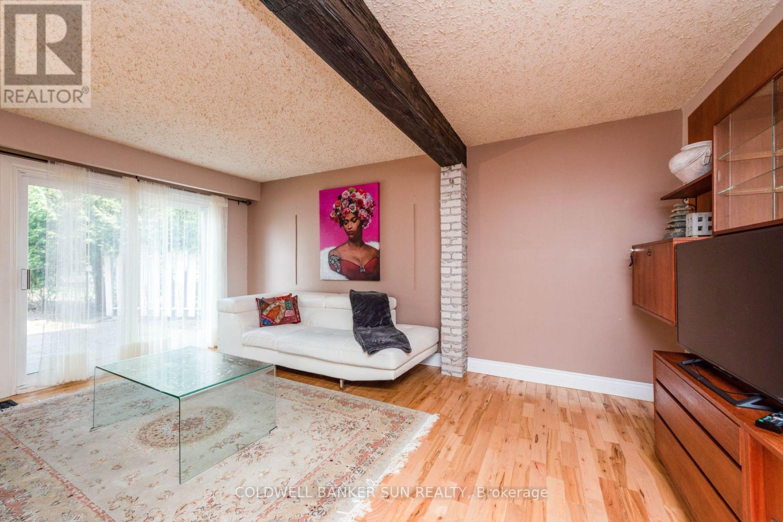 2483 Yarmouth Crescent, Oakville (Wo West), Ontario  L6L 2M9 - Photo 25 - W12395218