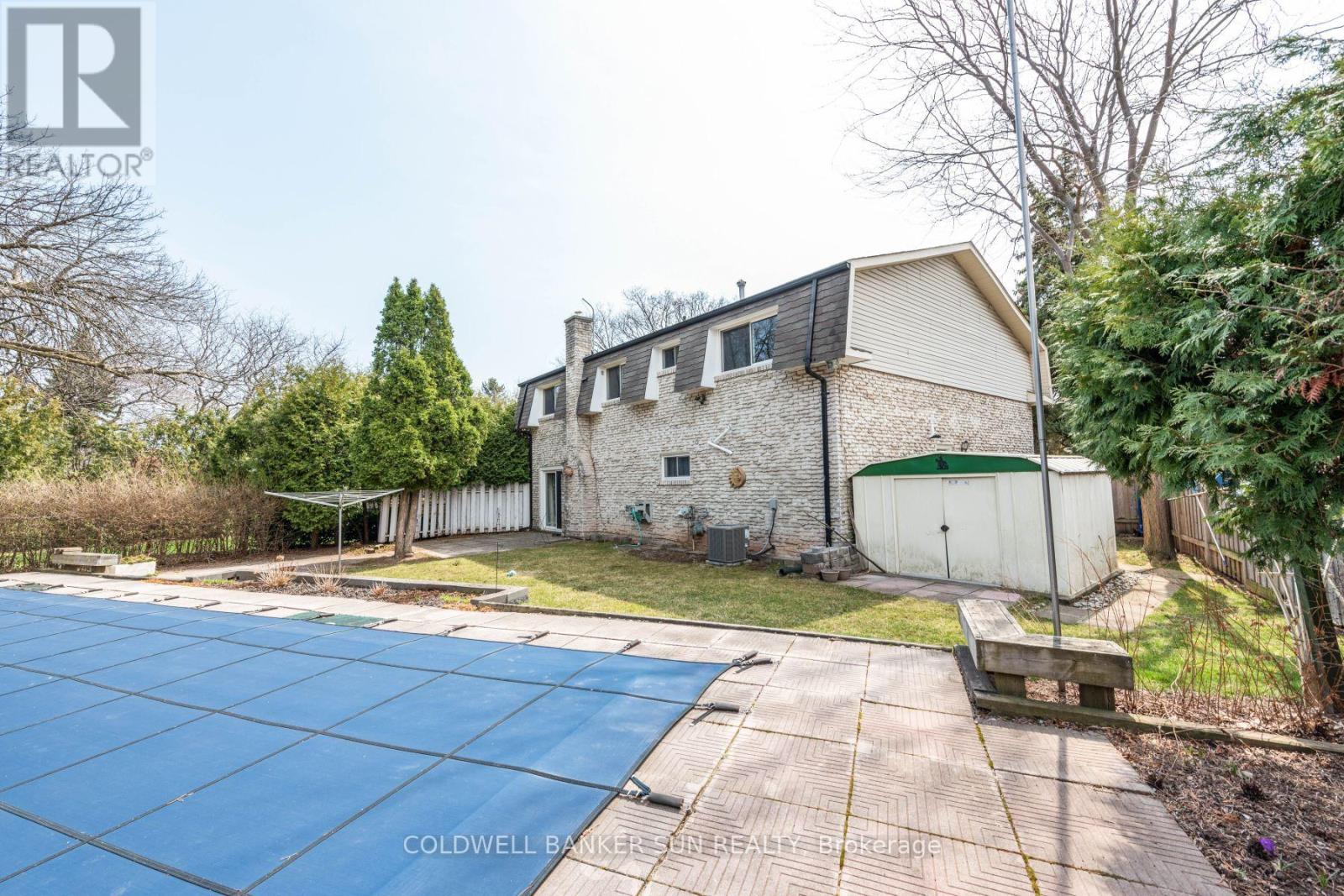 2483 Yarmouth Crescent, Oakville (Wo West), Ontario  L6L 2M9 - Photo 40 - W12395218
