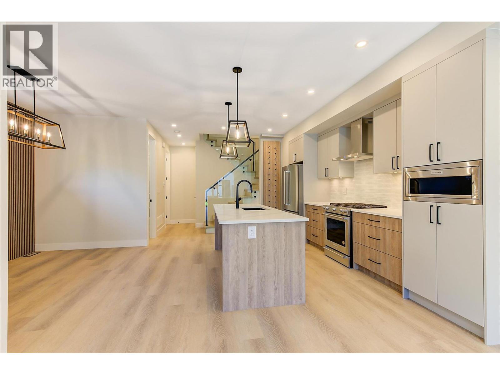 839 Lawson Avenue Unit# 3, Kelowna, British Columbia  V1Y 6S9 - Photo 13 - 10362517