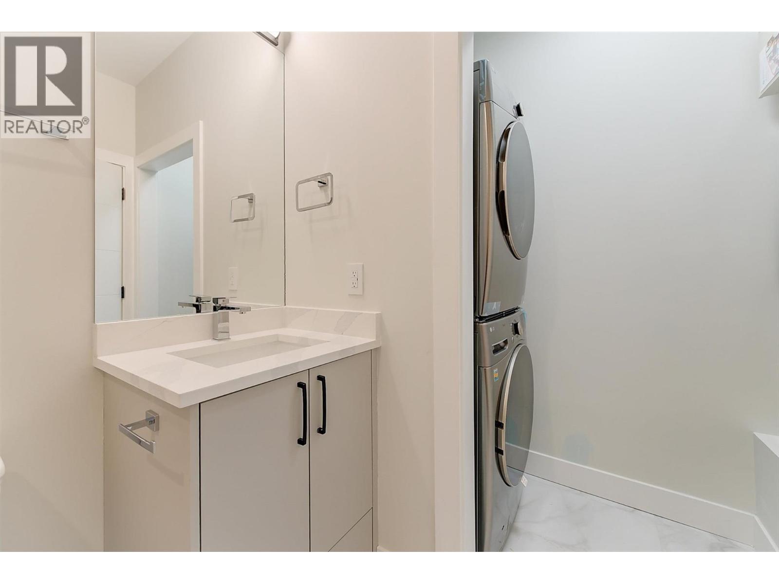 839 Lawson Avenue Unit# 3, Kelowna, British Columbia  V1Y 6S9 - Photo 29 - 10362517