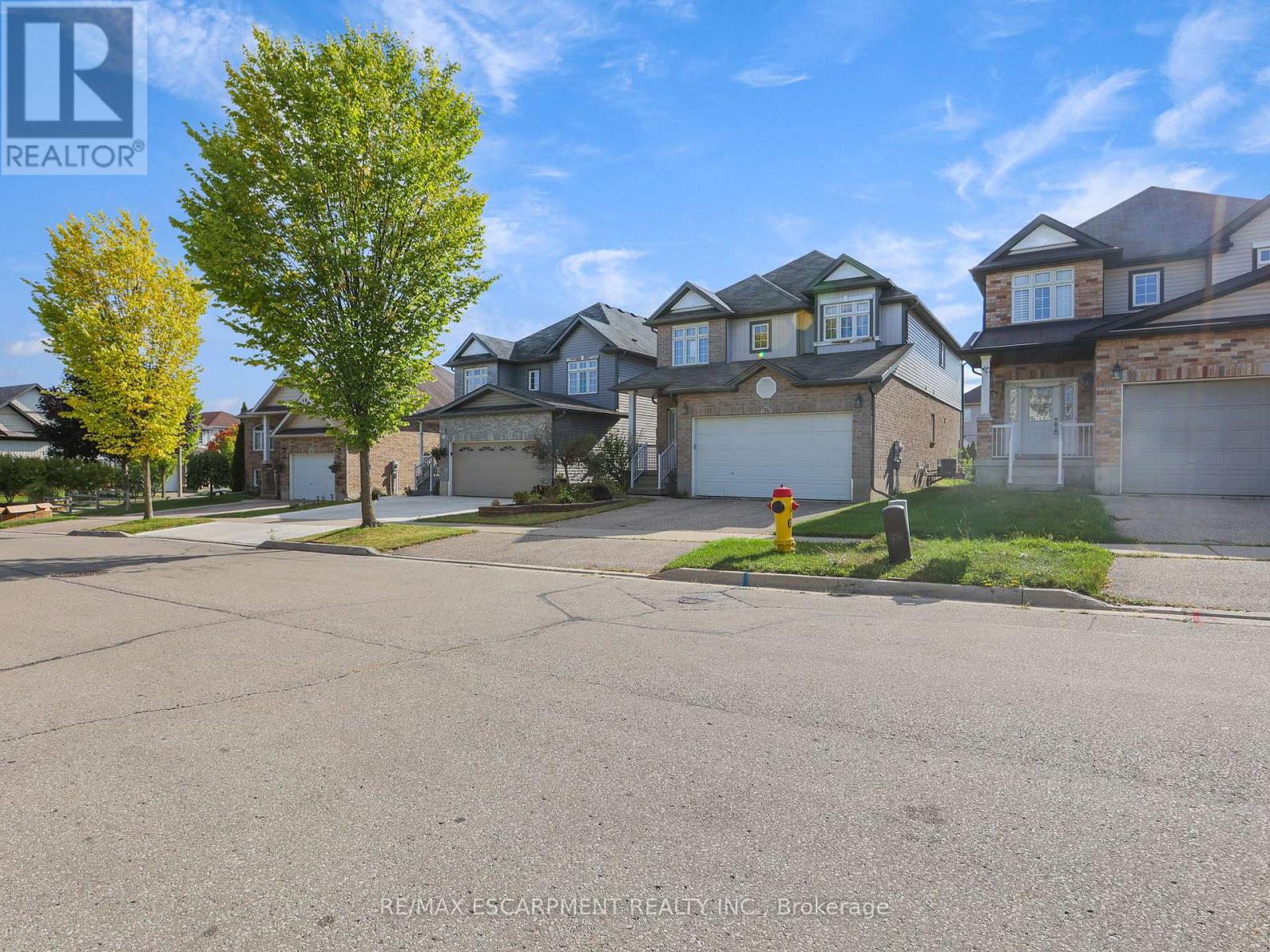 Property at 36 LEMON GRASS STREET image 3