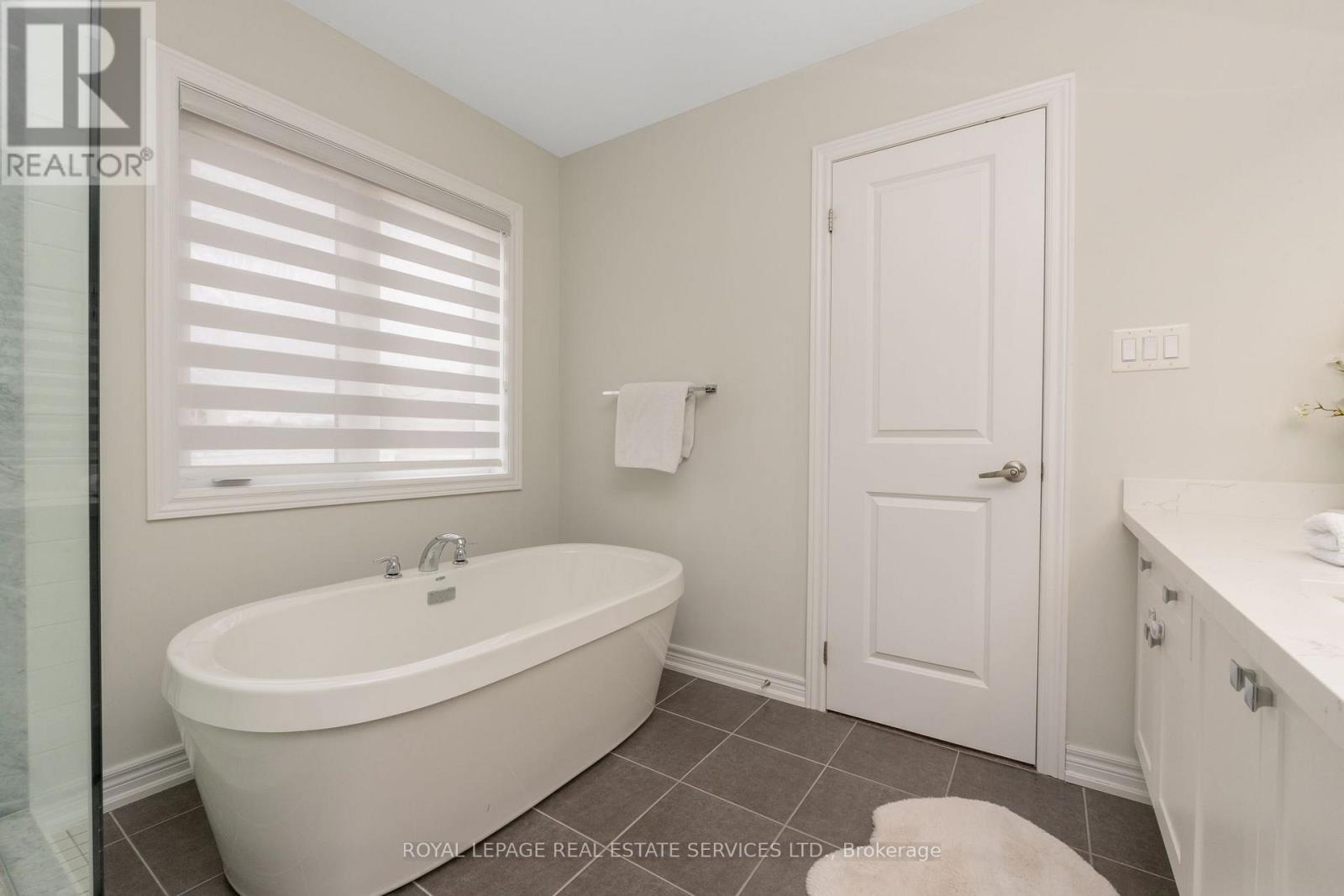 160 Drexler Avenue, Guelph/eramosa, Ontario  N0B 2K0 - Photo 39 - X12395207