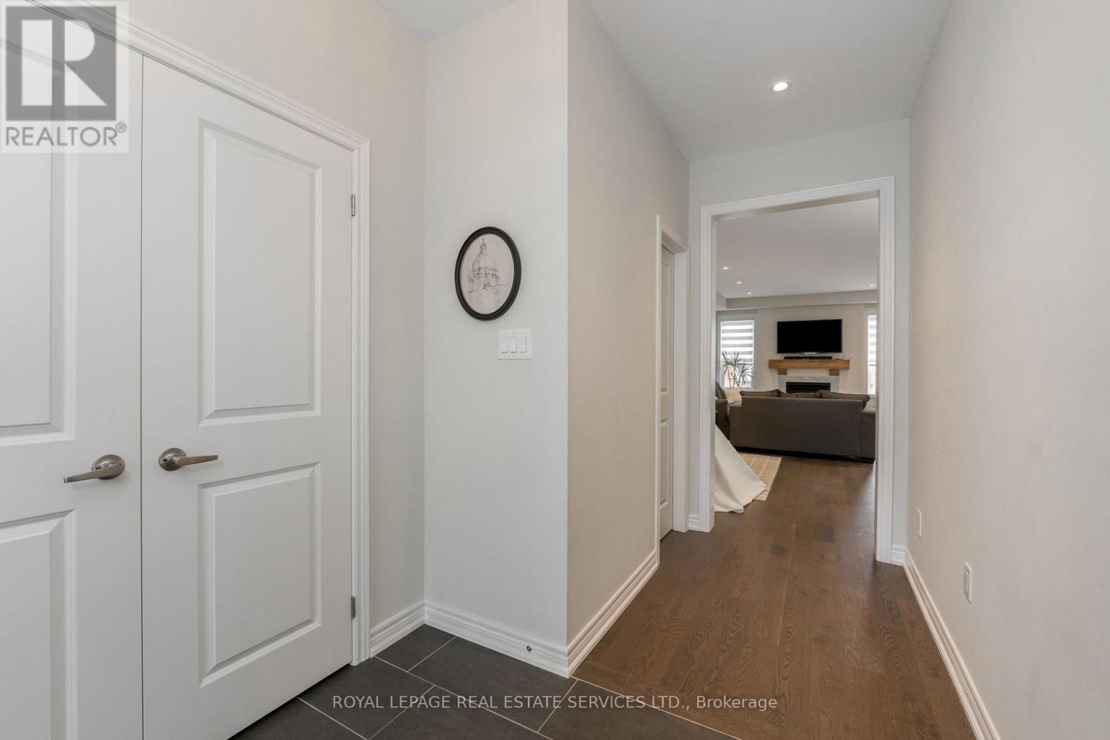 160 Drexler Avenue, Guelph/eramosa, Ontario  N0B 2K0 - Photo 5 - X12395207