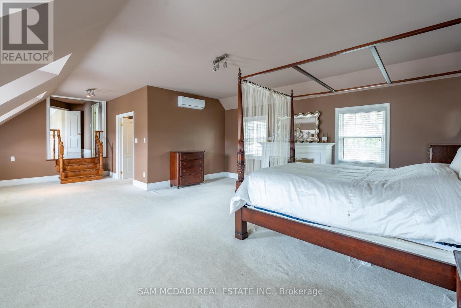 3248 Barchester Court, Mississauga (Erin Mills), Ontario  L5L 5Z1 - Photo 30 - W12395241