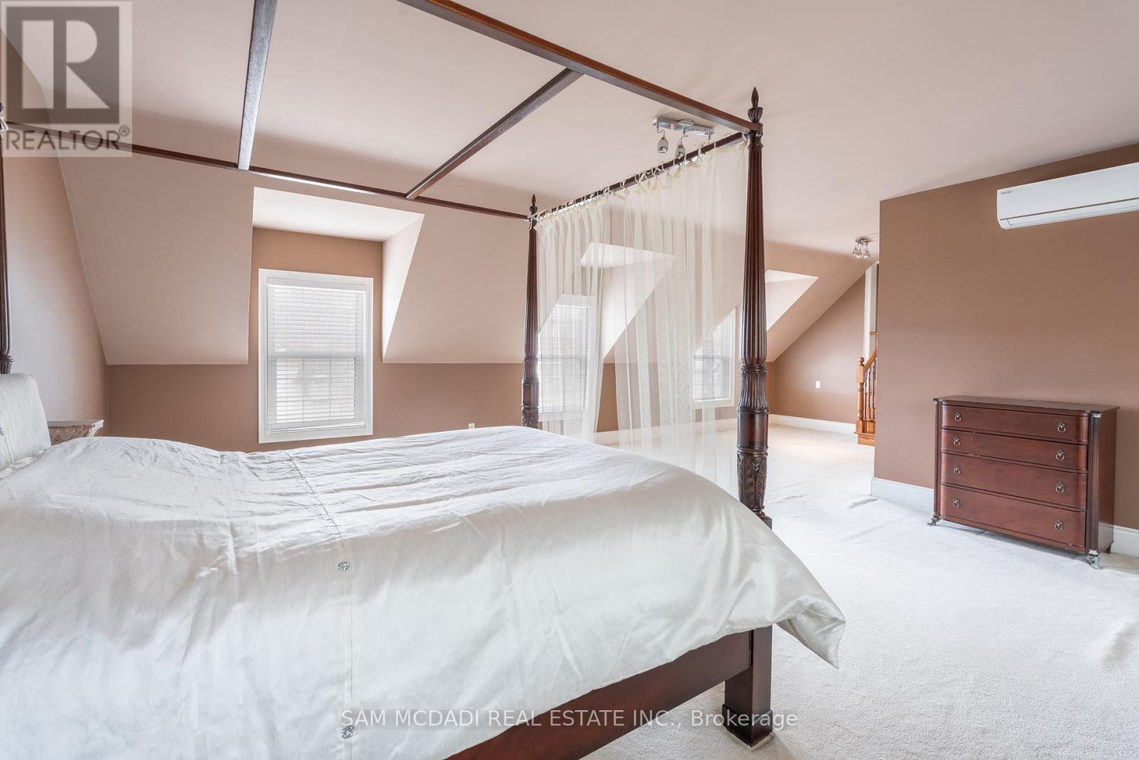 3248 Barchester Court, Mississauga (Erin Mills), Ontario  L5L 5Z1 - Photo 31 - W12395241